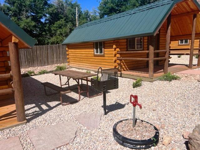 Zion Canyon Cabins Спрингдейл Экстерьер фото