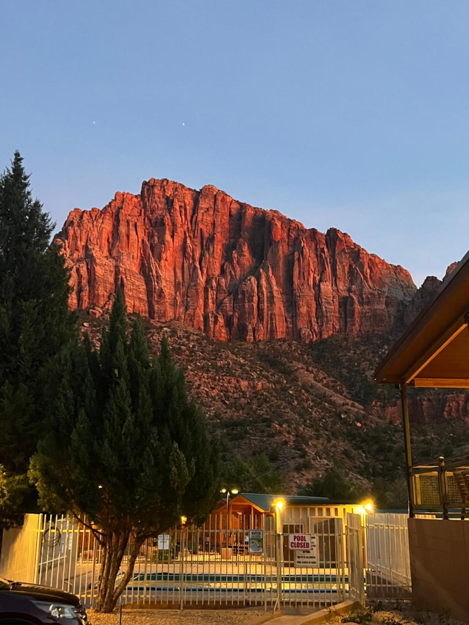 Zion Canyon Cabins Спрингдейл Экстерьер фото